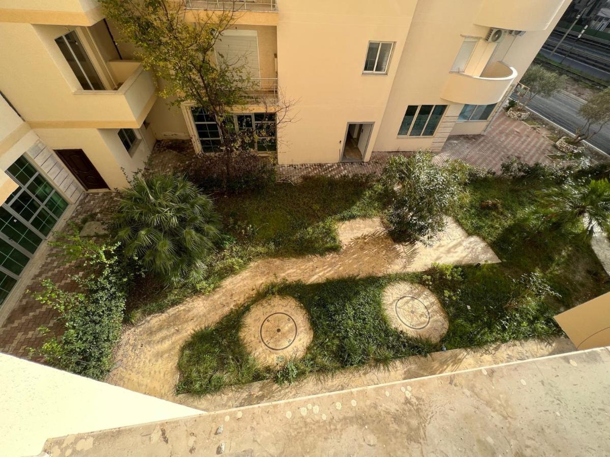 Mire Apartment ดูร์เรส ภายนอก รูปภาพ